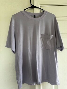 lululemon athletica Men's Pocket Crew Tee - Light Lavender